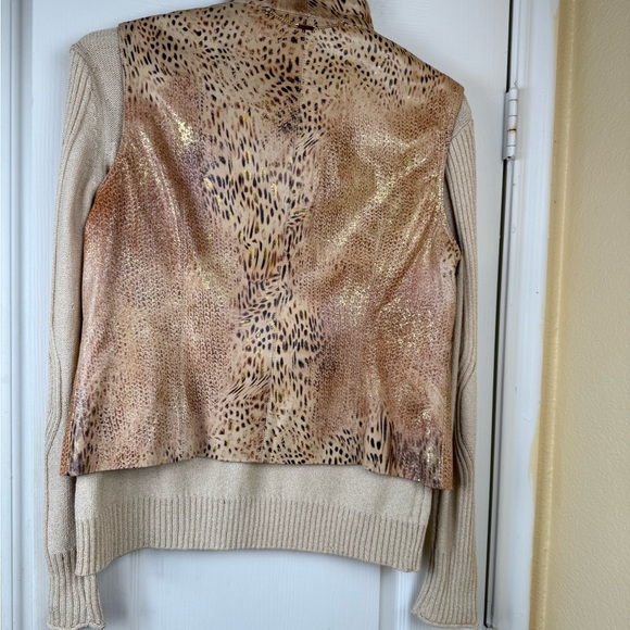 St. John Sport by Marie Gray Animal Print Leather Jacket Vest Sweater Sz. L - Picture 2 of 11